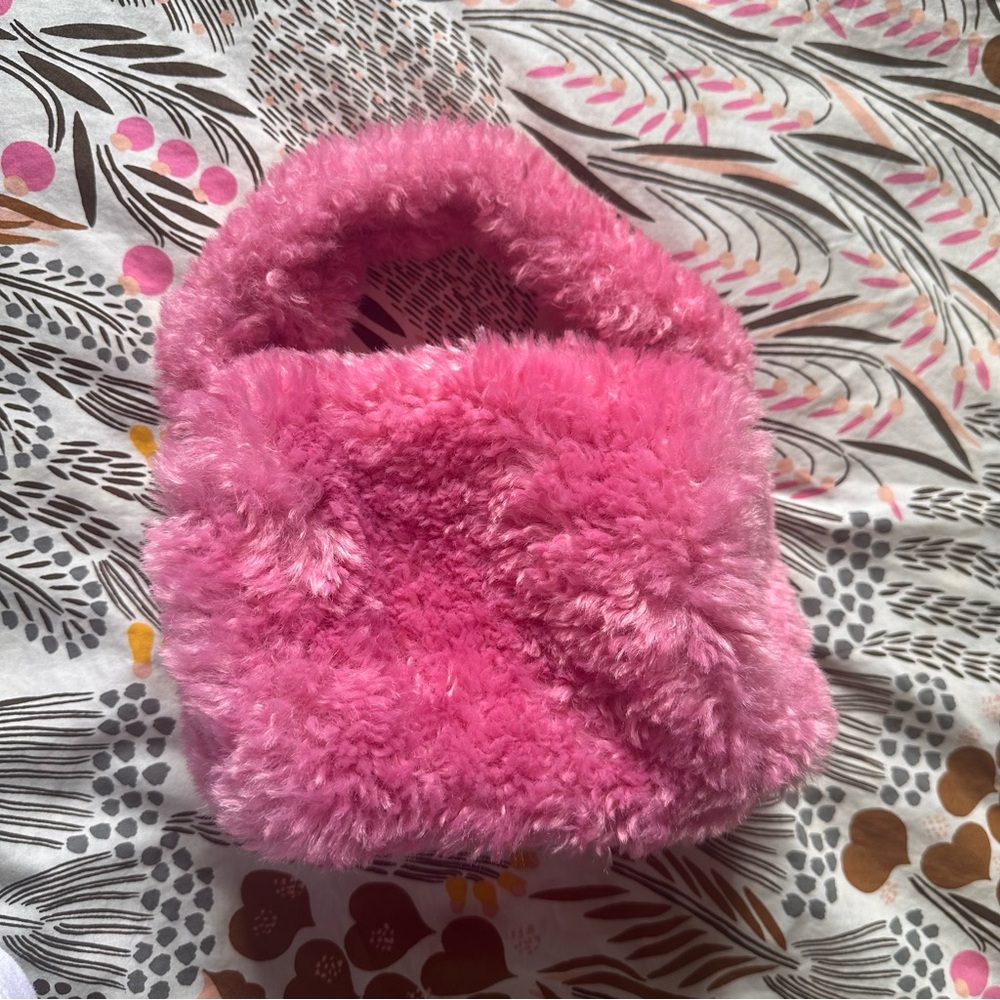 Furry fluff bag